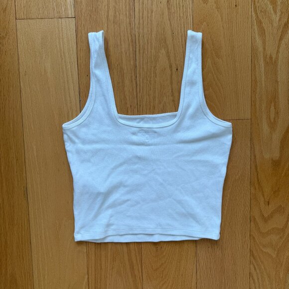 Abercrombie & Fitch Tops - Abercrombie & Fitch White Ribbed Tank Top | Size M